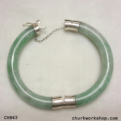 Hinged jade bangle