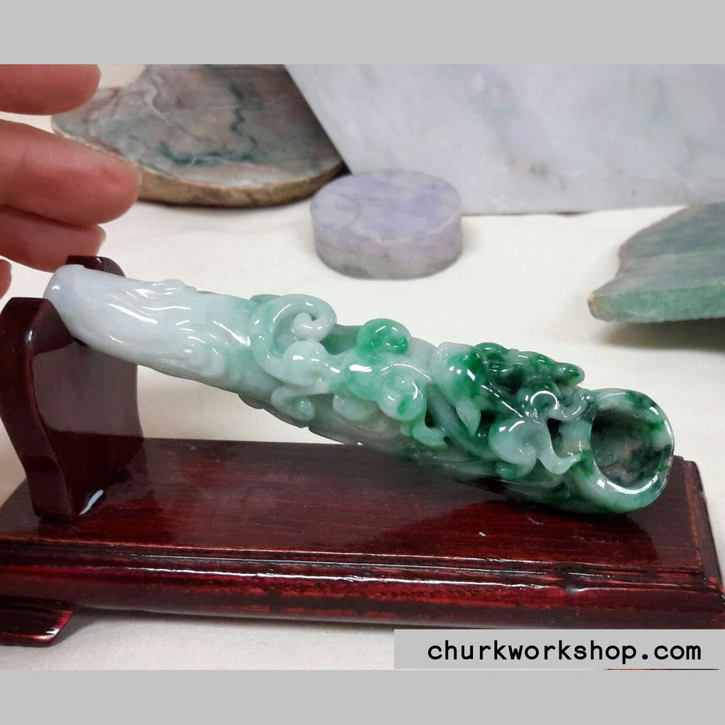 Unique natural jadeite dragon pipe