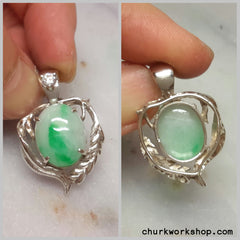 Green jade cabochon silver pendant