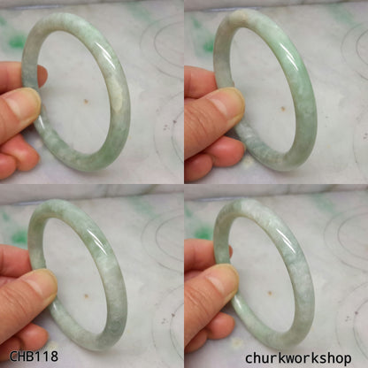 Light pea green jade bangle