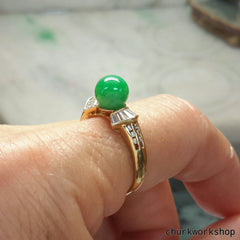 Green color jade ring, 18K bead ring