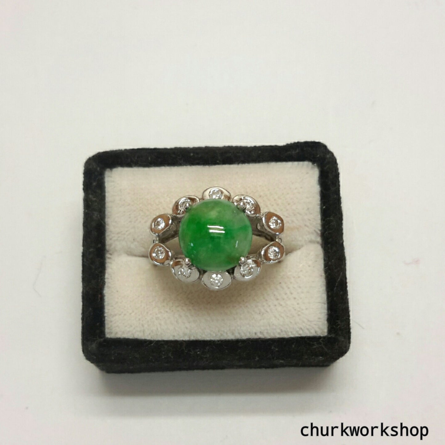 Green color jade ring