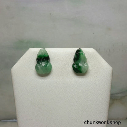 Green jade frog silver ear stud