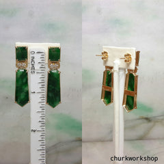 14K tie shape dangling jade earring