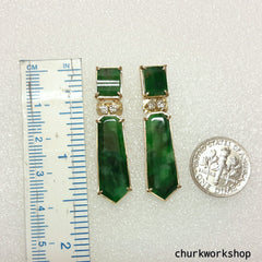 14K tie shape dangling jade earring