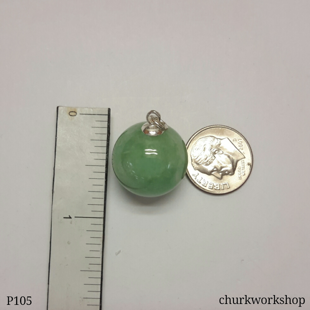 Light green jade bead pendant