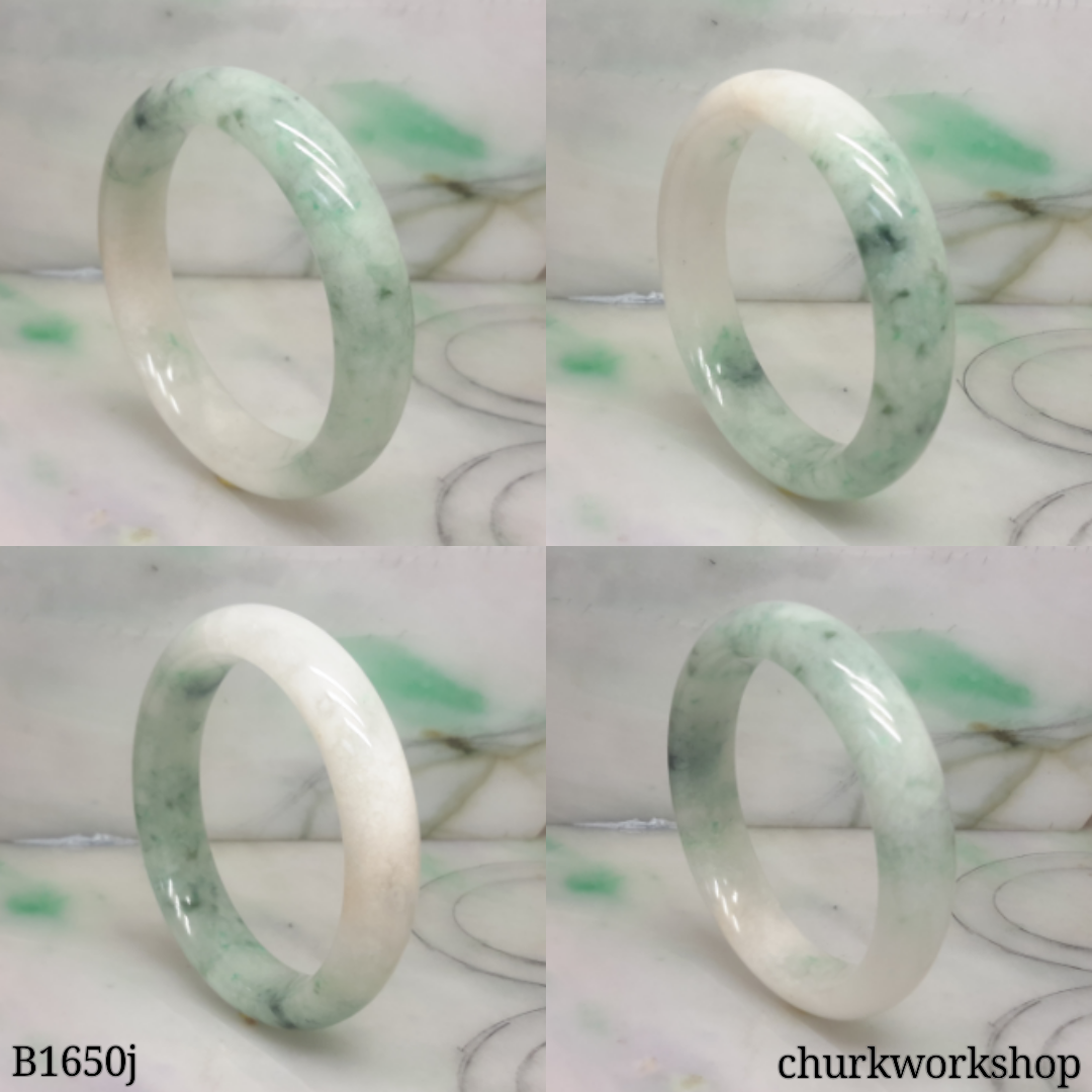 Jade bangle, green jade bangle
