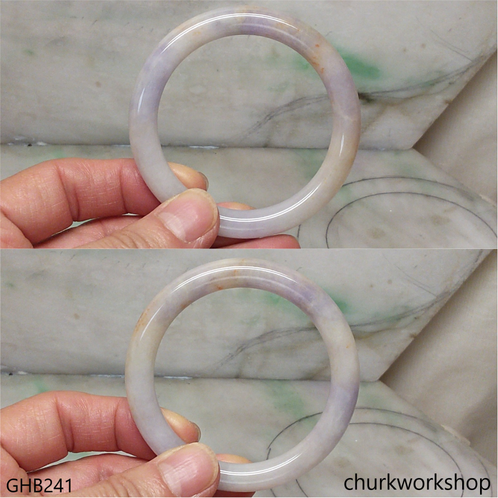 Small lavender jade bangle