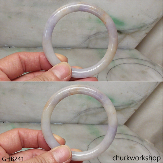 Small lavender jade bangle