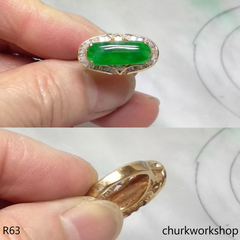 Green jade 18K diamond ring