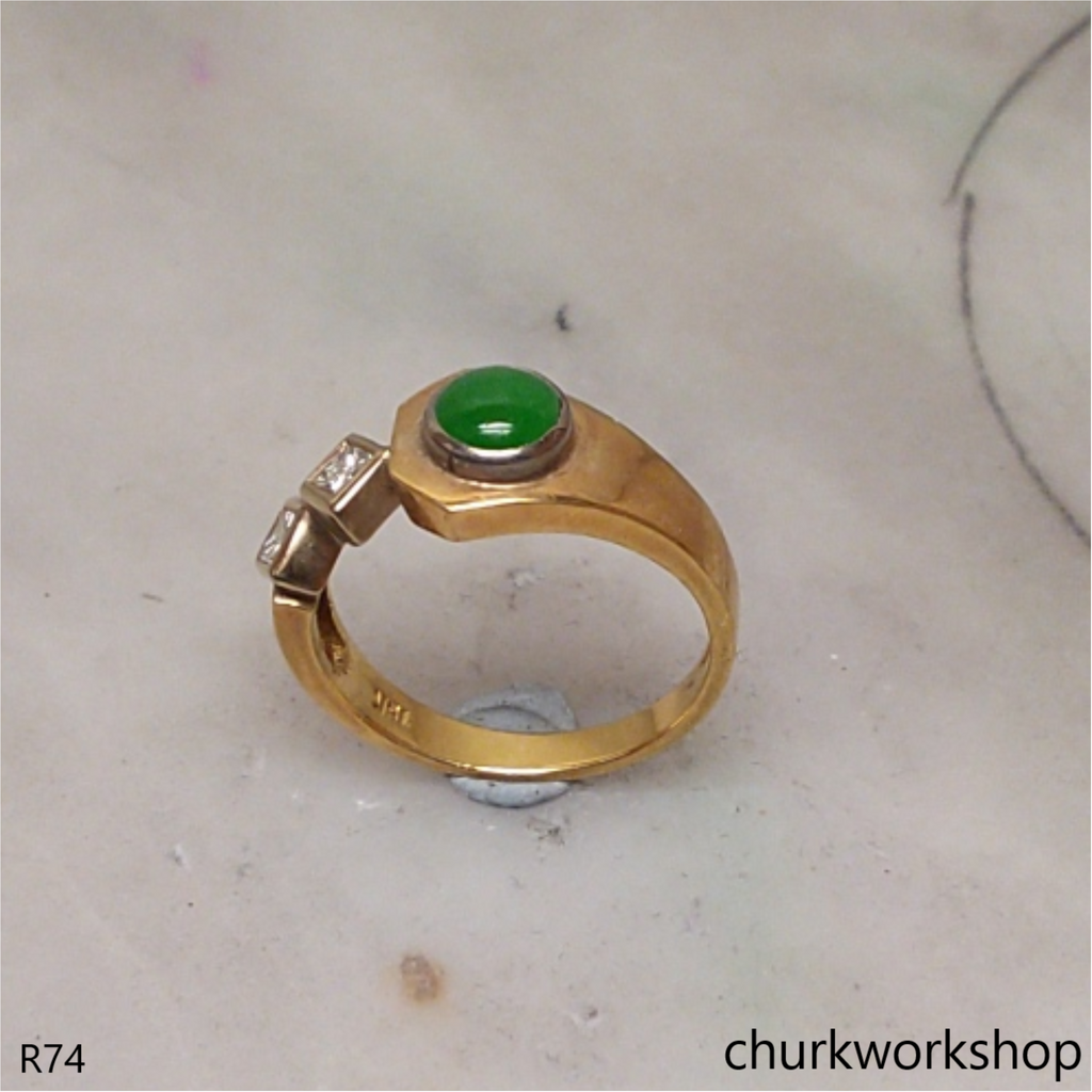 Apple 2025 jade ring