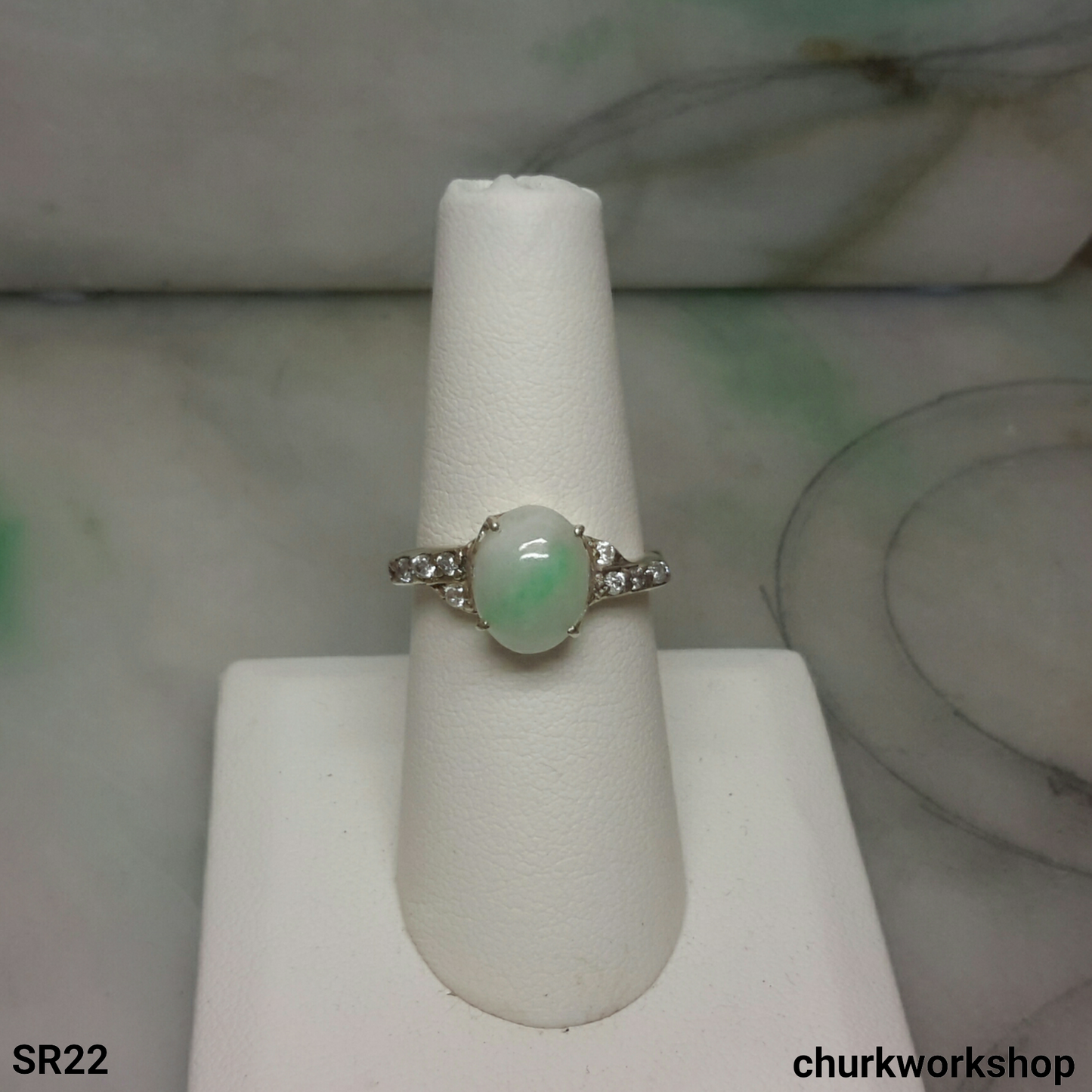 Oval jade silver ring