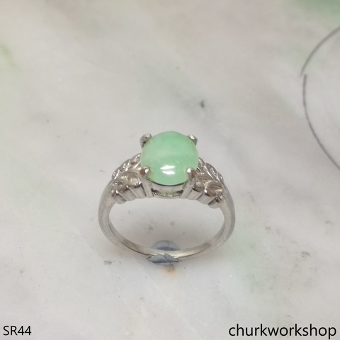 Light green jade ring