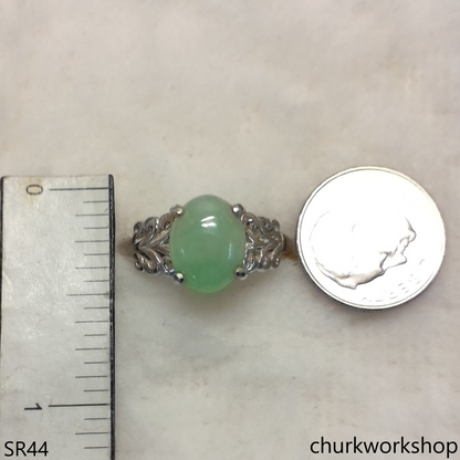 Light green jade ring
