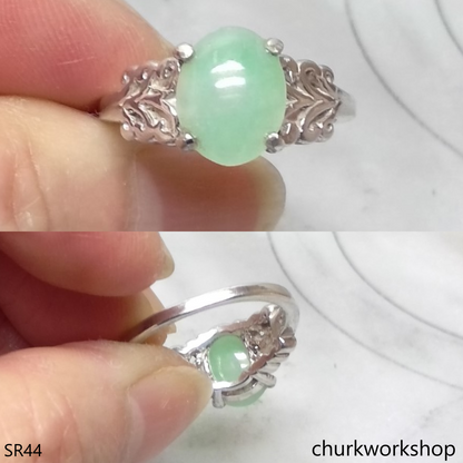 Light green jade ring