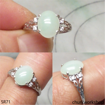 Sterling silver oval  jade ring