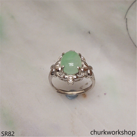 Light green jade ring