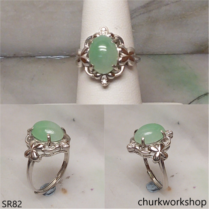 Light green jade ring