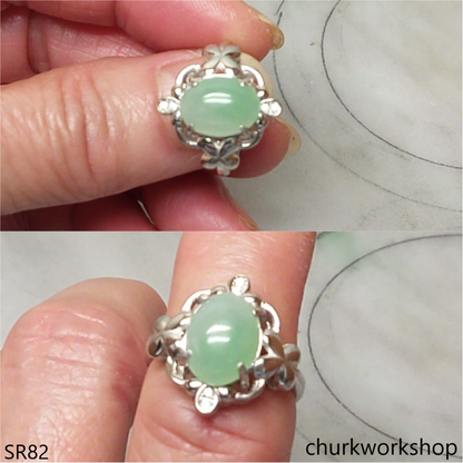 Light green jade ring