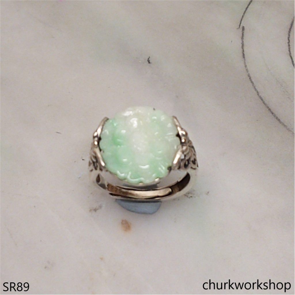Flower jade ring