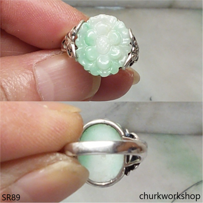 Flower jade ring