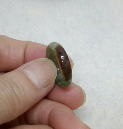 Multi-color pinkie jade band