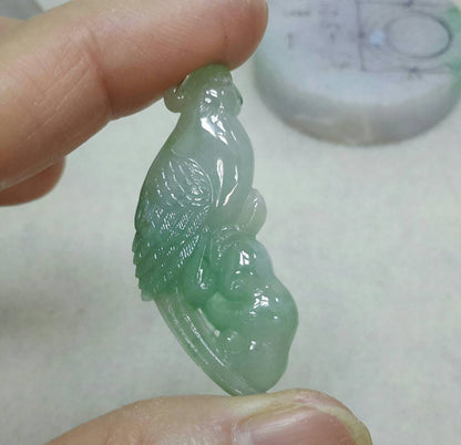 Green jadeite parrot pendant